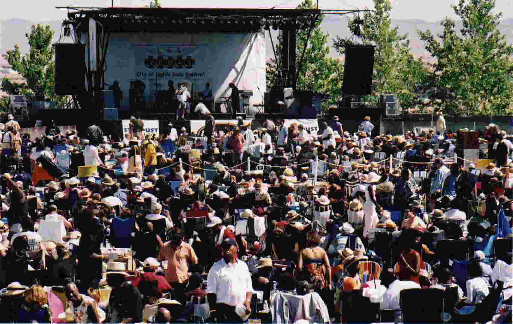 Review 2003 City of LIghts 10th Annual Jazz Festival in Las Vegas